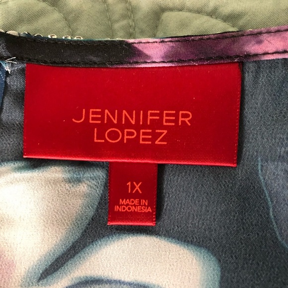 Blouse - Picture 2 of 2